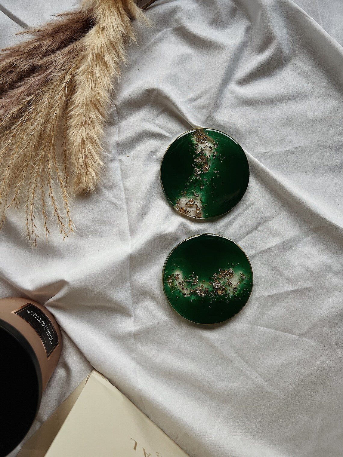 Resin Untersetzer Set rund | grün gold | abstrakt minimalistisch Feiereinzigartige Dekoration Zuhause Wohnzimmer